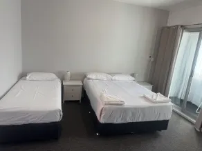 Mountway Holiday Apartments - Room