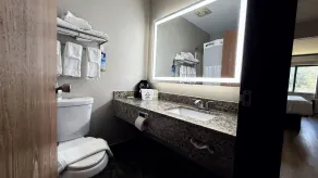 Days Inn by Wyndham Mankato - Salle de bain