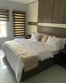 Peninsula Suites - Room