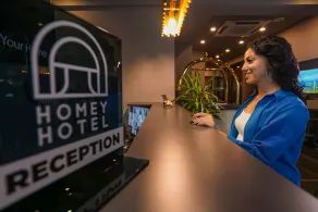 Homey AirPort Hotel - Réception