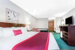 Ramada by Wyndham Tell City - Værelse