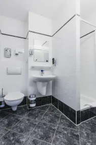 a&o Berlin Kolumbus - Salle de bain