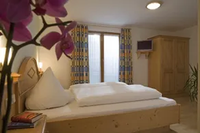 Hotel Gasthof zur Burg - Zimmer