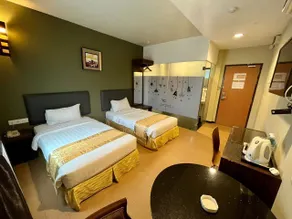 Eight Days Boutique Hotel - Impian Emas - Værelse
