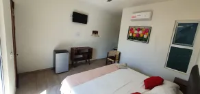 Carri Surf Studio - Camera