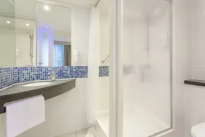Holiday Inn Express Edinburgh City Centre by IHG - Badezimmer