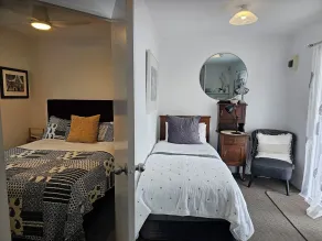 Albert Number 6 - Habitación