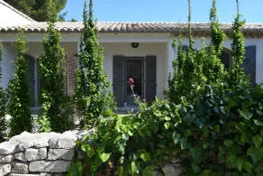 Hôtel Villa Glanum et Spa - Terrace/patio