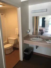 Gravity Inn Motel - Badezimmer