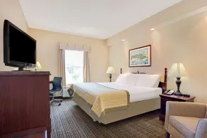 Baymont by Wyndham Pearl - Chambre