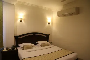 Hotel Park Residency - Room