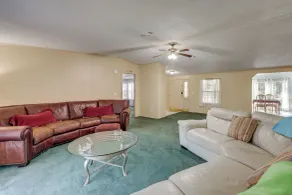 Peaceful Mcalpin Home on 5 Acres w/ Private Deck! - Interiør