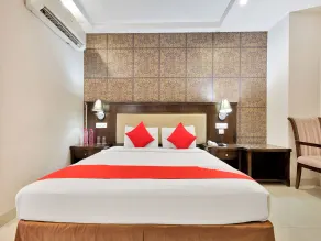 Super Hotel O Rudra Grand - Room