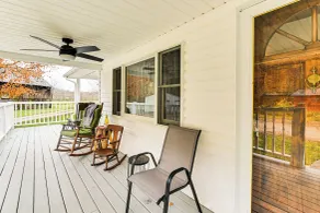 On 220 Acres: Home w/ Trails in West Liberty! - Interiør