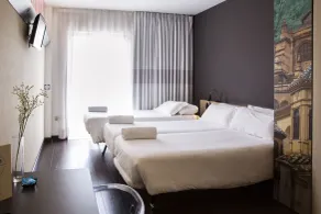 B&B HOTEL Granada - Værelse