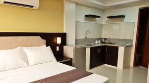 Staycation Hotel - Room