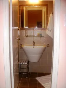 Blue Harmony Apartments - Bathroom