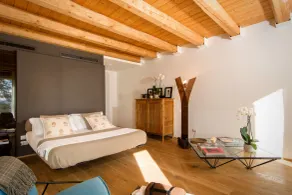 Villa exclusive nichée dans les collines à quelques pas de la mer - Vue de la chambre
