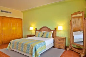 Apartamentos do Lago - Chambre