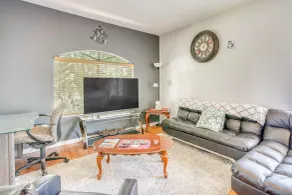 Condo Near Stadiums, Westgate Shops & Hospitals! - Interior