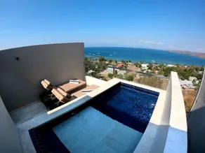 Bukit Pool Suites - Pool
