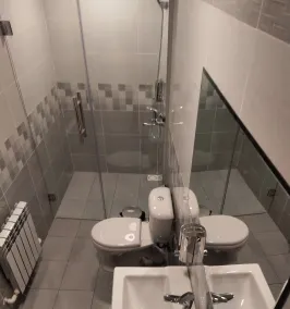 "S e a s o n S" - Room