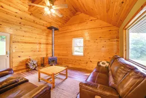 Private Lake & Dock: Log Cabin, 2 Mi to Clay! - Interiør