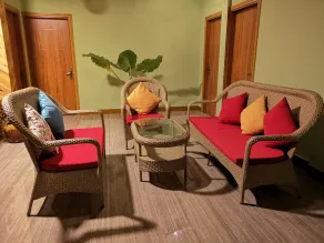 Wunderbar Inn - Salottino della hall