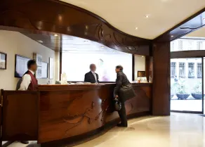 Hotel Gaudí - Réception