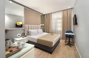 Ess Hotel - Room