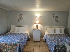 Captain's Cove Motel - Quarto
