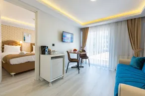 BLUE MARMARA SUITES - Room