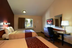 Red Roof Inn San Dimas - Fairplex - Vue de la chambre