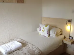 Hazeldene Guest House - Værelse