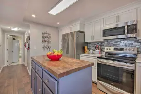 Whirlpool, Bootsanlegestelle! Haus direkt am See in Lake Ozark! - Innenbereich