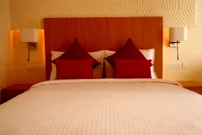 Grand Continent Secunderabad A Sarovar Portico Affiliate Hotel - Room