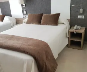 Hotel Cesar Augustus - Chambre