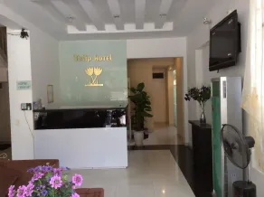 Tulip Hotel Vu Ngoc Phan - Reception