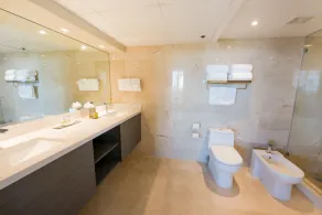 DoubleTree by Hilton Grand Hotel Biscayne Bay - Chambre
