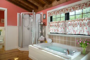 Tiffany's Bed and Breakfast - Badrum