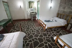 Eco Hotel Uxlabil Atitlan - Room