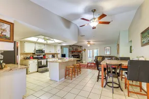 Waterfront Deck & Private Dock! Rainbow River Home - Interiör