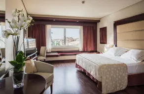 Hotel Andalucía Center - Vue de la chambre