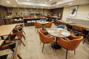 La Quinta by Wyndham Batumi - Restaurant