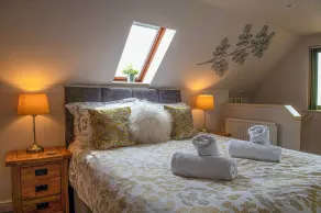 Little Willow - Room