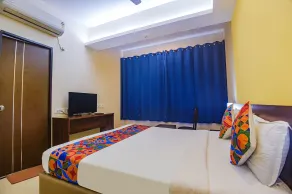 Relax Holiday Home,Margao Railway Station  - Rum