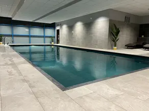 voco Reading - Pool