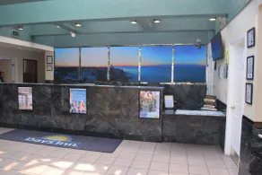 Days Inn by Wyndham Panama City Beach/Beachfront Resort  - Réception