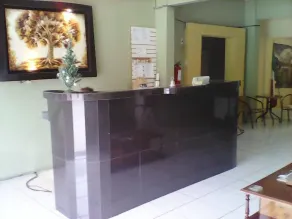 Hotel La Avenida - Réception