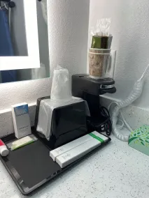 LiV Inn & Suites Houston - Chambre